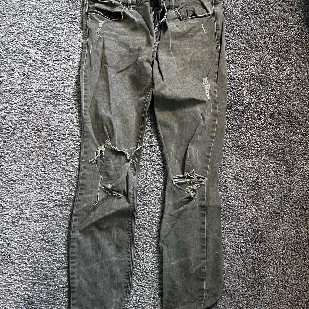 Distressed Green Ripped Jeans - Picture 1 of 2